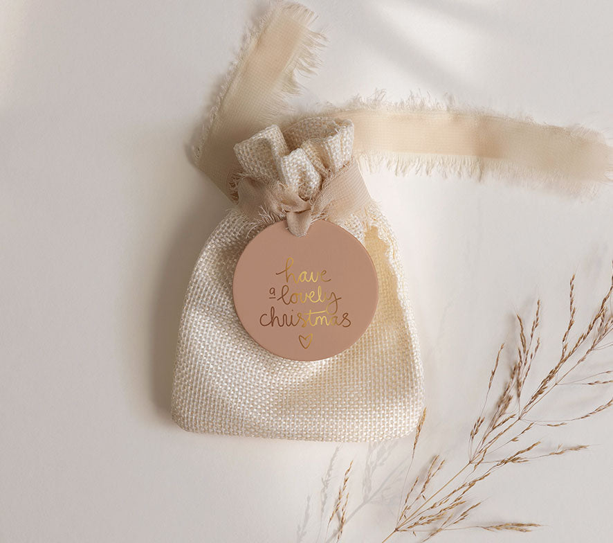 Cadeaulabel | Met goudfolie | Lovely christmas