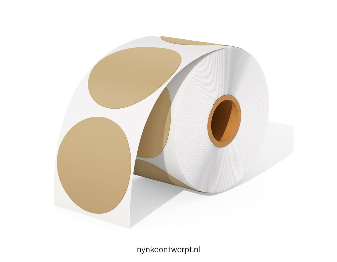 Traktatie sticker | met naam en leeftijd | Jarig Stoer | 10 stuks