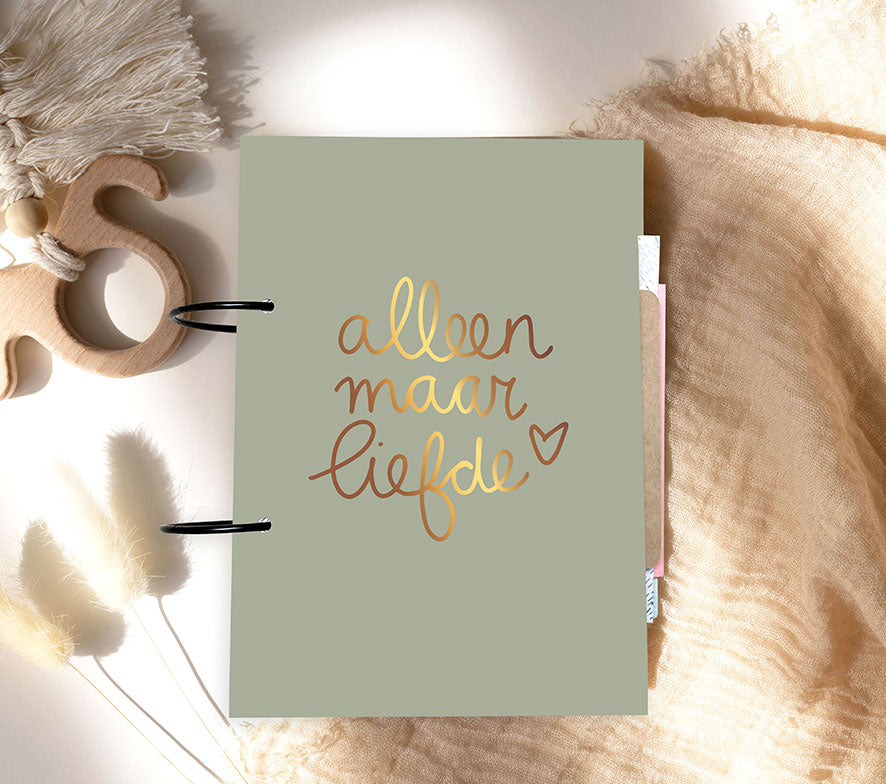 Bewaarbundel | Geboortekaartjes | Alleen maar liefde | Met goudfolie